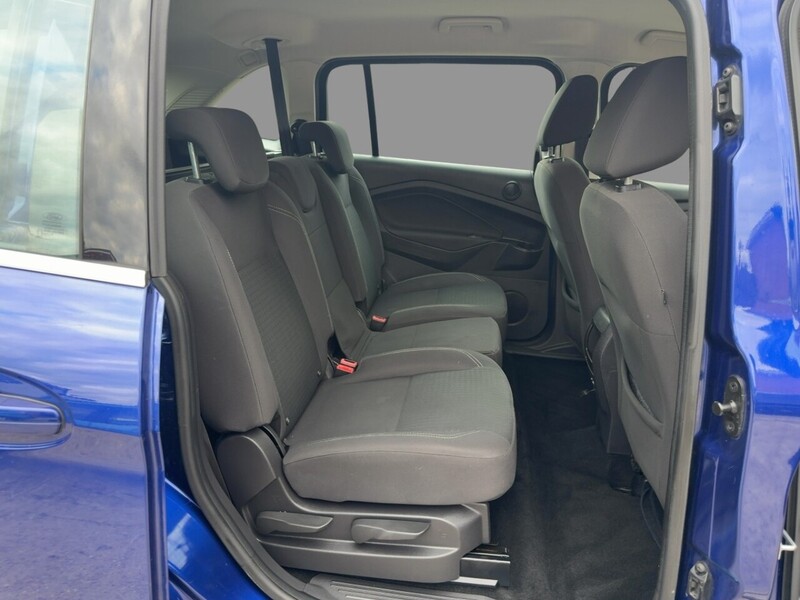 Ford 1.0T ECOBOOST ZETEC MPV 5DR PETROL MANUAL 7 SEATER SAT NAV BLUETOOTH DAB STEREO PARKING AIDS ONLY 73000 MILES SH JUST £35 ROAD TAX NO ULEZ CHARGE 72-74 Mitcham Road