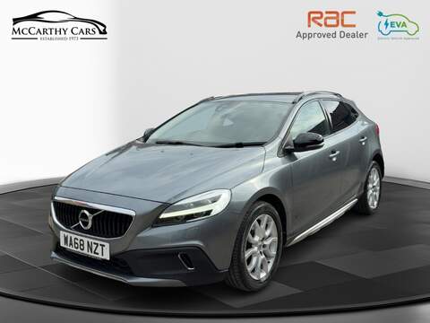 Volvo 1.5 T3 GPF NAV PLUS HATCHBACK 5DR PETROL AUTO HEATED SEATS SAT NAV BLUETOOTH DAB STEREO REAR CAMERA PARKING AIDS SAME OWNER FOR 4 YEARS 47000 MILES SH