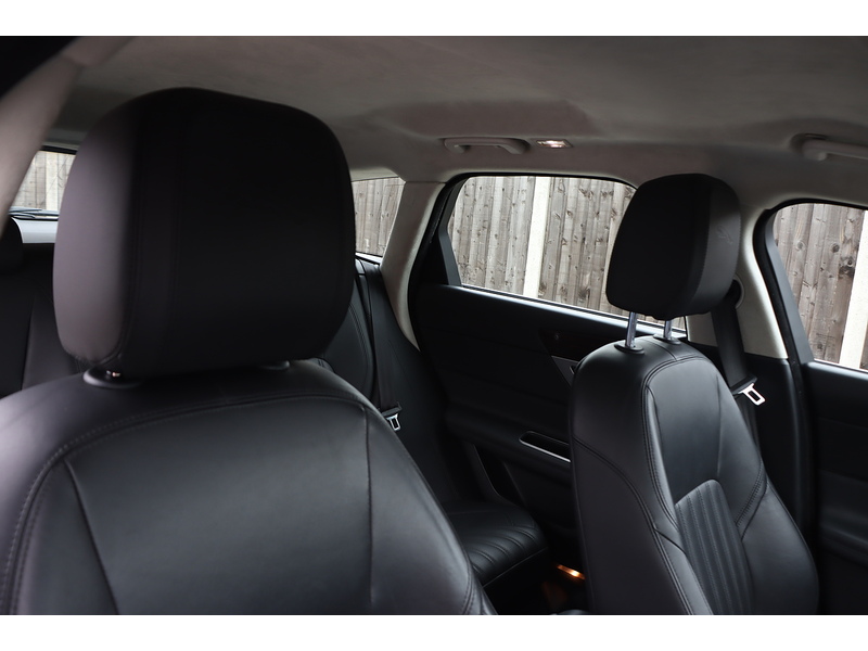 Jaguar 2.0I PORTFOLIO GPF SPORTBRAKE 5DR PETROL AUTO HEATED SEATS SATNAV BLUETOOTH DAB STEREO APPLE CARPLAY REAR CAMERA WITH PARKING AIDS ONLY 72000 MILES SH 72-74 Mitcham Road