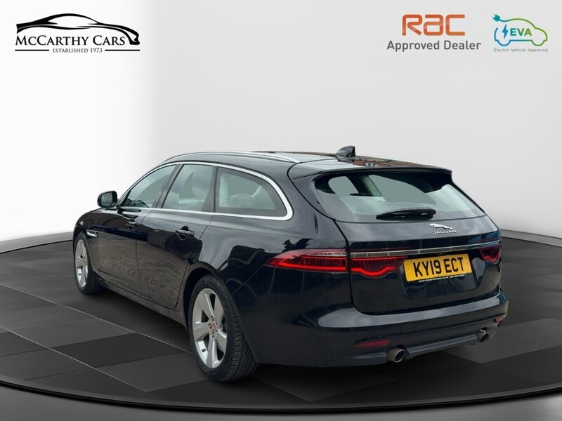 Jaguar 2.0I PORTFOLIO GPF SPORTBRAKE 5DR PETROL AUTO HEATED SEATS SATNAV BLUETOOTH DAB STEREO APPLE CARPLAY REAR CAMERA WITH PARKING AIDS ONLY 72000 MILES SH 72-74 Mitcham Road