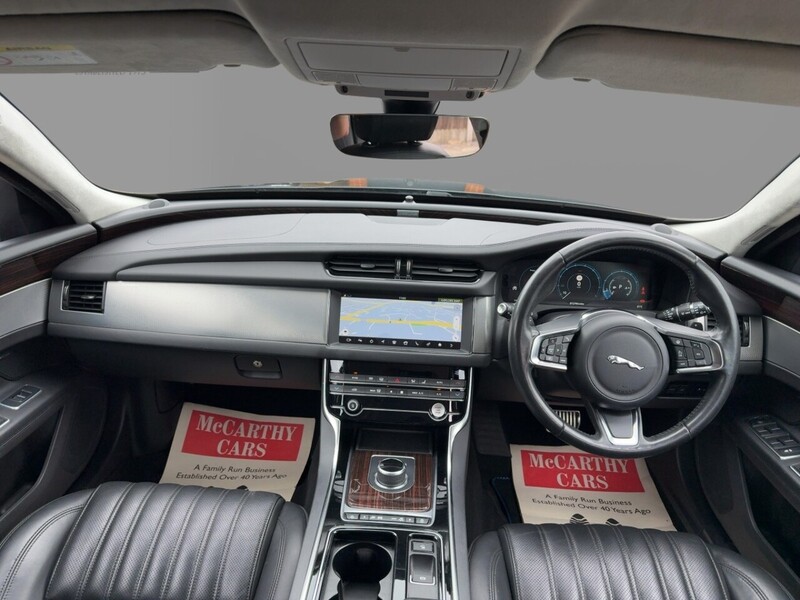 Jaguar 2.0I PORTFOLIO GPF SPORTBRAKE 5DR PETROL AUTO HEATED SEATS SATNAV BLUETOOTH DAB STEREO APPLE CARPLAY REAR CAMERA WITH PARKING AIDS ONLY 72000 MILES SH 72-74 Mitcham Road