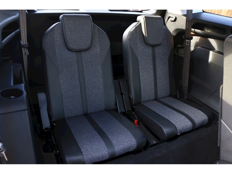 Peugeot 1.6 PURETECH ALLURE SUV 5DR PETROL EAT AUTO 7 SEATER I-COCKPIT DIGITAL DASH SATNAV APPLE CAR PLAY/ANDROID AUTO REAR CAMERA PARKING AIDS 49000 MILES SH 72-74 Mitcham Road
