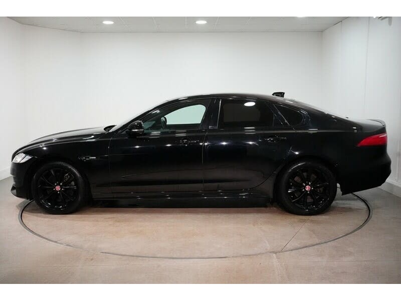 Jaguar 2.0i R-Sport GPF Saloon 4dr Petrol Auto AWD Euro 6 (s/s) (300 ps) 72-74 Mitcham Road