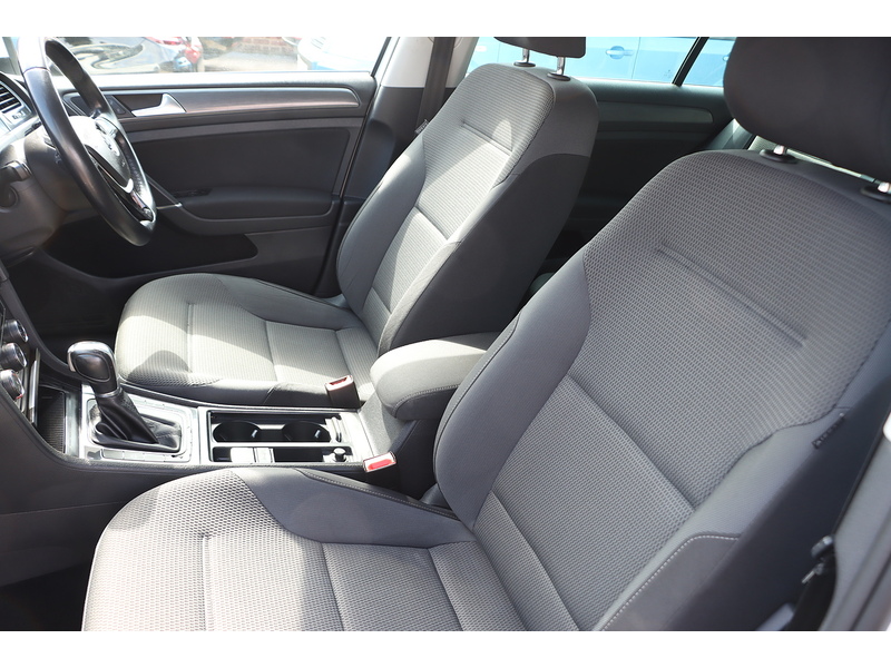 Volkswagen 1.0 TSI MATCH HATCHBACK 5DR PETROL DSG AUTO SATNAV BLUETOOTH DAB STEREO AIR CONDITIONING APPLE CARPLAY PARKING AIDS ONLY 77000 MILES SH NO ULEZ CHARGE 72-74 Mitcham Road