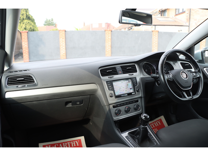 Volkswagen 1.0 TSI MATCH EDITION BLUEMOTION HATCHBACK 5DR PETROL MANUAL HEATED SEATS SAT NAV BLUETOOTH PARKING AIDS SAME OWNER FOR 3 YEARS 79000 MILES SH £20 TAX 92-96 Mitcham Road