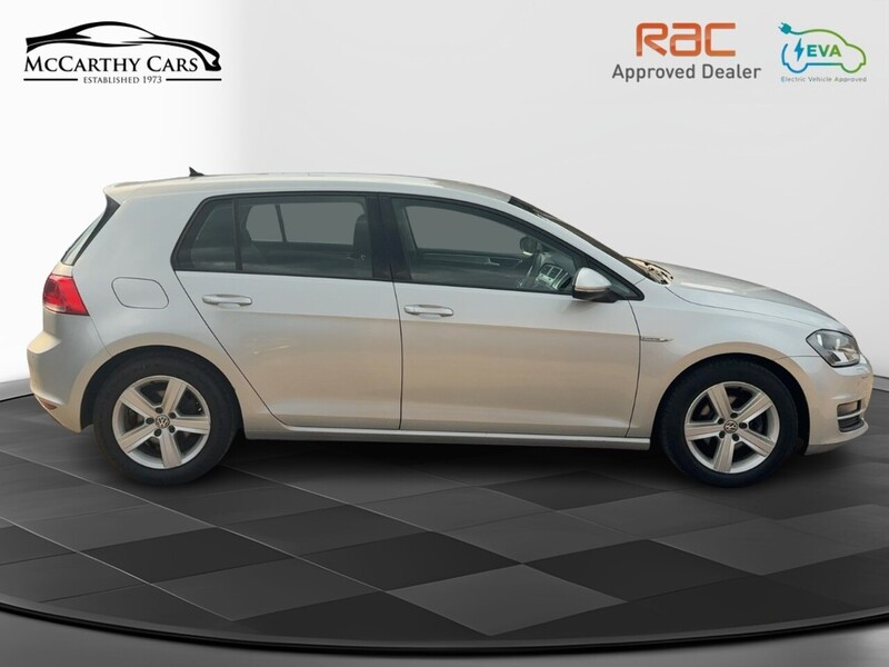 Volkswagen 1.0 TSI MATCH EDITION BLUEMOTION HATCHBACK 5DR PETROL MANUAL HEATED SEATS SAT NAV BLUETOOTH PARKING AIDS SAME OWNER FOR 3 YEARS 79000 MILES SH £20 TAX 92-96 Mitcham Road