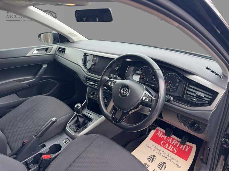 Volkswagen 1.0 TSI SE HATCHBACK 5DR PETROL MANUAL SATNAV BLUETOOTH DAB STEREO APPLE CARPLAY PARKING AIDS JUST 2 OWNERS SAME OWNER FOR 5 YEARS ONLY 74000 MILES SH 72-74 Mitcham Road
