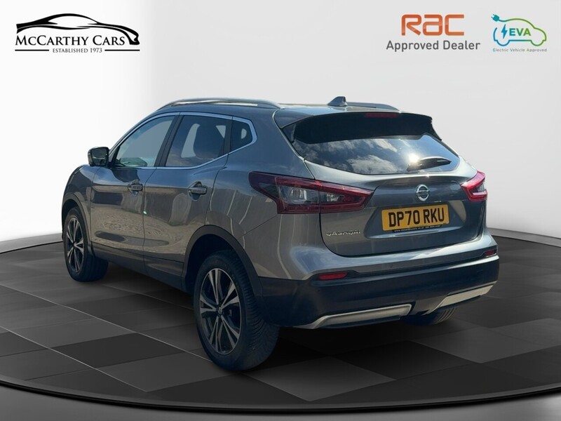 Nissan 1.3 DIG-T N-CONNECTA SUV 5DR PETROL DCT AUTO PAN ROOF SAT NAV BLUETOOTH DAB STEREO APPLE CARPLAY REAR CAMERA PARKING AIDS 2 OWNERS ONLY 68000 MILES SH 72-74 Mitcham Road