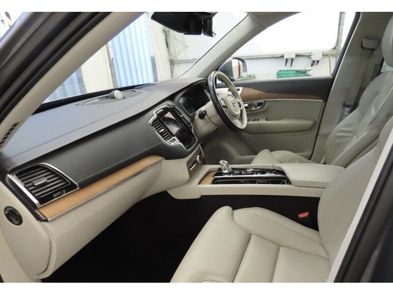 Volvo 2.0h T8 Twin Engine 9.2kWh Inscription SUV 5dr Petrol Plug-in Hybrid Auto 4WD Euro 6 (s/s) (407 ps) 7 SEATER 72-74 Mitcham Road