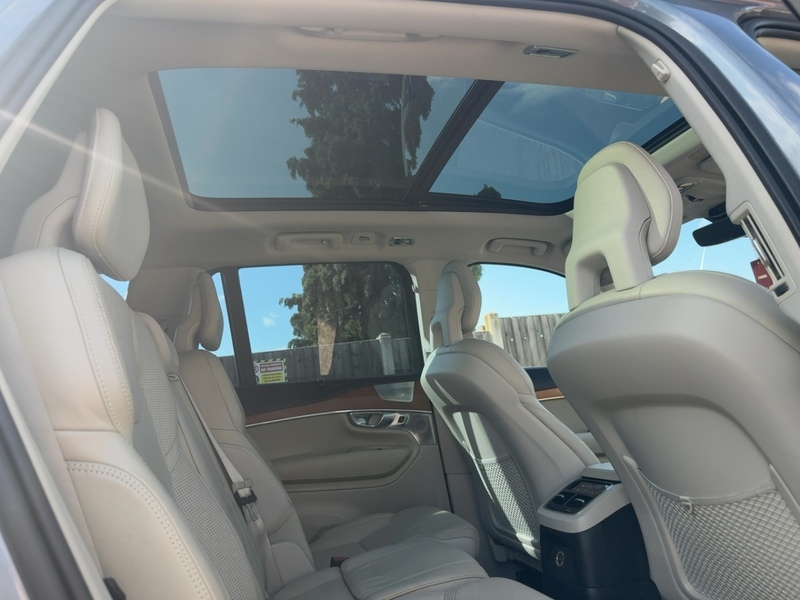 Volvo 2.0H T8 TWIN ENGINE 9.2KWH INSCRIPTION SUV 5DR PETROL PLUG-IN HYBRID 4WD AUTO 7 SEATER SUNROOF HEATED SEATS SAT NAV REAR CAM 53000 MILES SH £20 TO TAX 92-96 Mitcham Road
