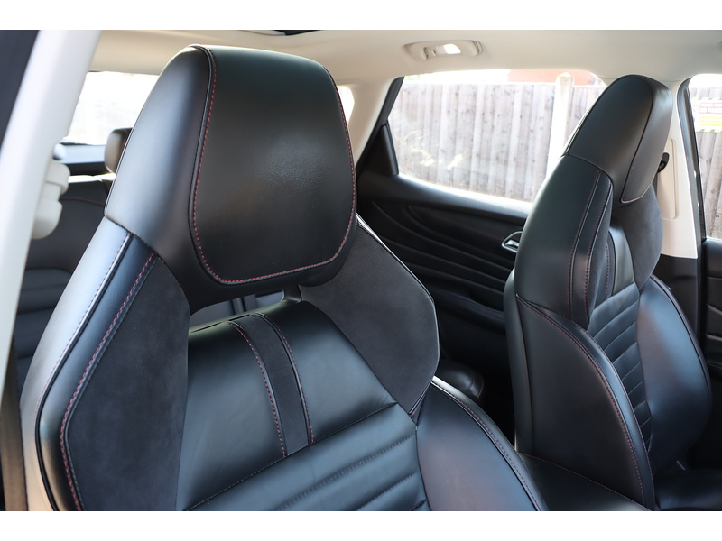 MG 1.5 T-GDI EXCLUSIVE SUV 5DR PETROL MANUAL HEATED SEATS SATNAV BLUETOOTH DAB STEREO APPLE CARPLAY REAR CAMERA PARKING AIDS JUST 1 OWNER 49000 MILES FSH 72-74 Mitcham Road