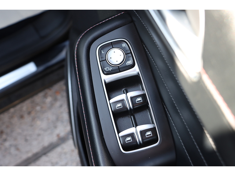 MG 1.5 T-GDI EXCLUSIVE SUV 5DR PETROL MANUAL HEATED SEATS SATNAV BLUETOOTH DAB STEREO APPLE CARPLAY REAR CAMERA PARKING AIDS JUST 1 OWNER 49000 MILES FSH 72-74 Mitcham Road