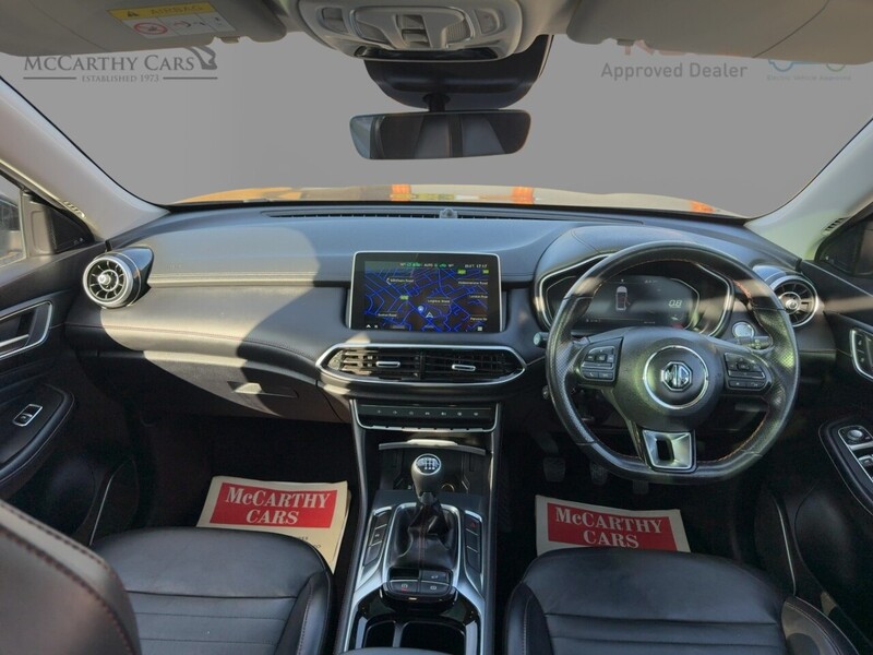 MG 1.5 T-GDI EXCLUSIVE SUV 5DR PETROL MANUAL HEATED SEATS SATNAV BLUETOOTH DAB STEREO APPLE CARPLAY REAR CAMERA PARKING AIDS JUST 1 OWNER 49000 MILES FSH 72-74 Mitcham Road