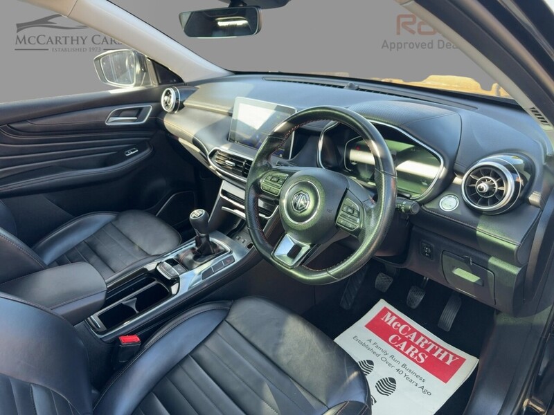 MG 1.5 T-GDI EXCLUSIVE SUV 5DR PETROL MANUAL HEATED SEATS SATNAV BLUETOOTH DAB STEREO APPLE CARPLAY REAR CAMERA PARKING AIDS JUST 1 OWNER 49000 MILES FSH 72-74 Mitcham Road