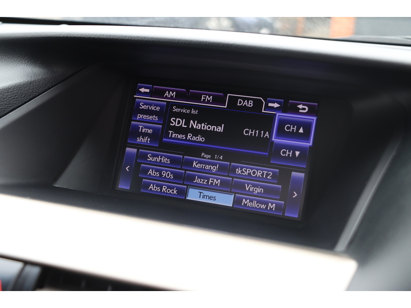 Lexus 3.5 V6 ADVANCE SUV 5DR PETROL HYBRID CVT 4WD AUTO PAN ROOF HEATED SEATS SAT NAV BLUETOOTH AUX INPUT DAB STEREO PARKING AIDS 83000 MILES FSH 8 SERVICES 72-74 Mitcham Road