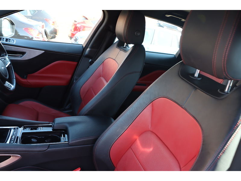 Jaguar 2.0 P250I R-SPORT SUV 5DR PETROL AWD AUTO HEATED SEATS SAT NAV BLUETOOTH DAB STEREO REAR CAMERA PARKING AIDS 2 OWNERS ONLY 66000 MILES FSH 6 SERVICES 72-74 Mitcham Road