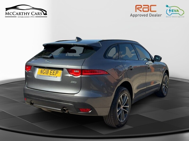 Jaguar 2.0 P250I R-SPORT SUV 5DR PETROL AWD AUTO HEATED SEATS SAT NAV BLUETOOTH DAB STEREO REAR CAMERA PARKING AIDS 2 OWNERS ONLY 66000 MILES FSH 6 SERVICES 72-74 Mitcham Road