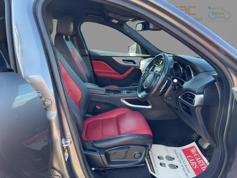 Jaguar 2.0 P250I R-SPORT SUV 5DR PETROL AWD AUTO HEATED SEATS SAT NAV BLUETOOTH DAB STEREO REAR CAMERA PARKING AIDS 2 OWNERS ONLY 66000 MILES FSH 6 SERVICES 72-74 Mitcham Road