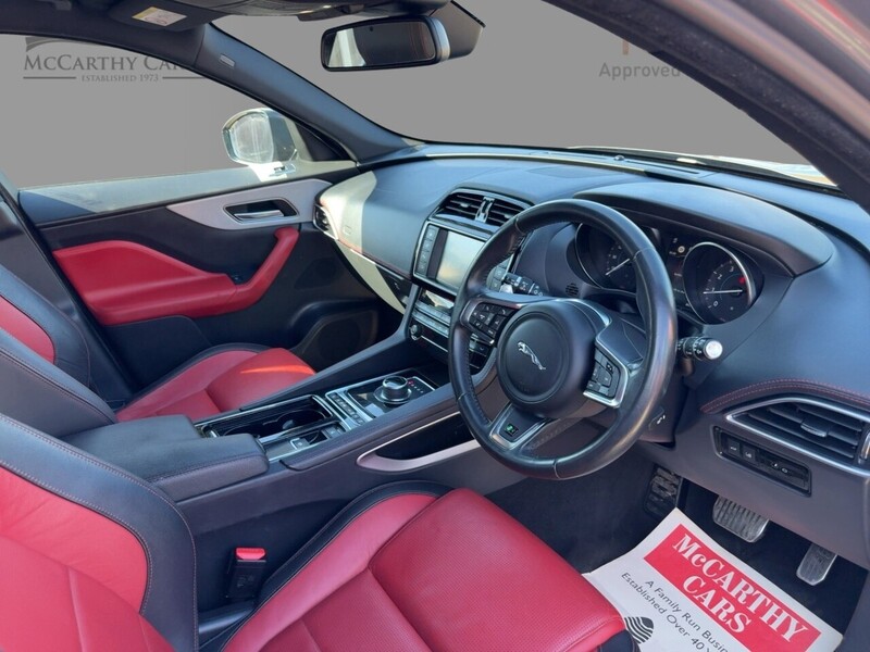 Jaguar 2.0 P250I R-SPORT SUV 5DR PETROL AWD AUTO HEATED SEATS SAT NAV BLUETOOTH DAB STEREO REAR CAMERA PARKING AIDS 2 OWNERS ONLY 66000 MILES FSH 6 SERVICES 72-74 Mitcham Road
