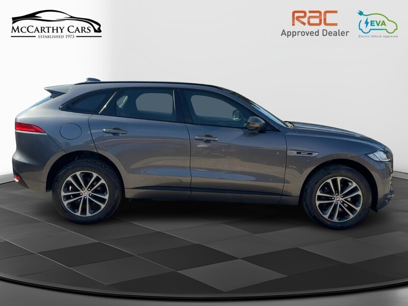 Jaguar 2.0 P250I R-SPORT SUV 5DR PETROL AWD AUTO HEATED SEATS SAT NAV BLUETOOTH DAB STEREO REAR CAMERA PARKING AIDS 2 OWNERS ONLY 66000 MILES FSH 6 SERVICES 72-74 Mitcham Road