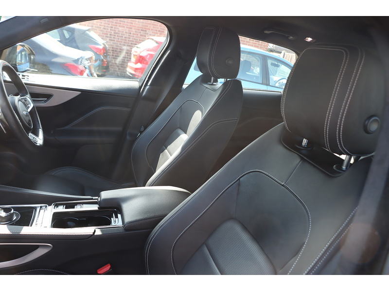 Jaguar 2.0 P250I R-SPORT SUV 5DR PETROL AWD AUTO HEATED SEATS SATNAV BLUETOOTH DAB RADIO APPLE CARPLAY REAR CAMERA PARKING AIDS 49000 MILES SH NO ULEZ CHARGE 92-96 Mitcham Road