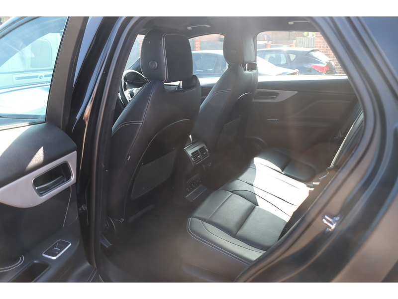 Jaguar 2.0 P250I R-SPORT SUV 5DR PETROL AWD AUTO HEATED SEATS SATNAV BLUETOOTH DAB RADIO APPLE CARPLAY REAR CAMERA PARKING AIDS 49000 MILES SH NO ULEZ CHARGE 92-96 Mitcham Road