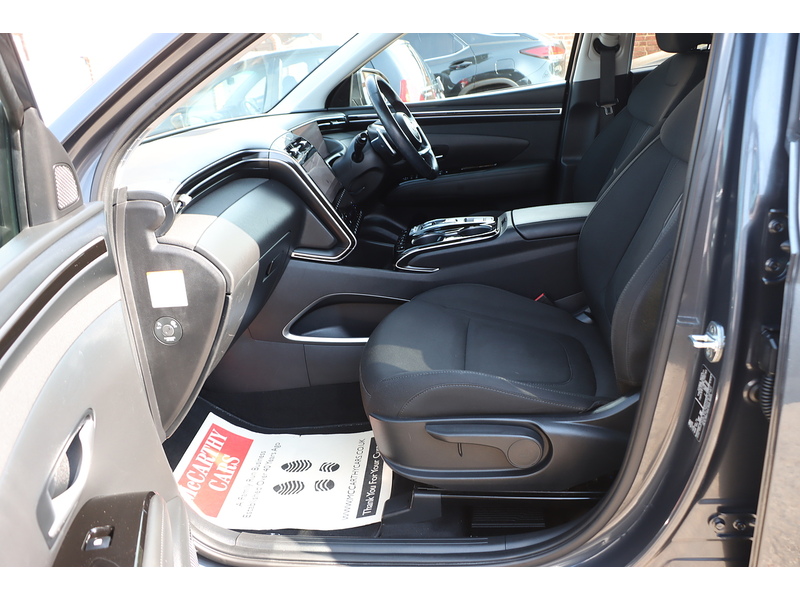 Hyundai 1.6 H T-GDI PREMIUM SUV 5DR PETROL HYBRID AUTO HEATED SEATS SAT NAV BLUETOOTH APPLE CARPLAY REAR CAMERA PARKING AIDS 1 OWNER FROM NEW 38000 MILES FSH 72-74 Mitcham Road