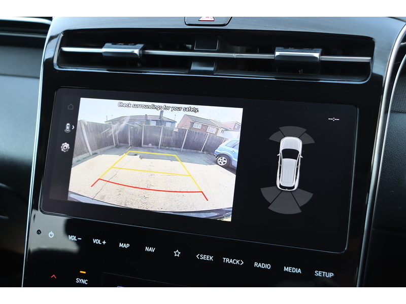 Hyundai 1.6 H T-GDI PREMIUM SUV 5DR PETROL HYBRID AUTO HEATED SEATS SAT NAV BLUETOOTH APPLE CARPLAY REAR CAMERA PARKING AIDS 1 OWNER FROM NEW 38000 MILES FSH 72-74 Mitcham Road