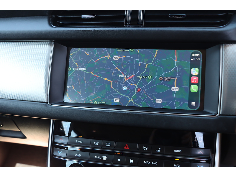 Jaguar 2.0I R-SPORT GPF SALOON 4DR PETROL AUTO LEATHER HEATED SEATS SATNAV BLUETOOTH DAB STEREO APPLE CARPLAY PARKING AIDS ONLY 89000 MILES SH NO ULEZ CHARGE 72-74 Mitcham Road