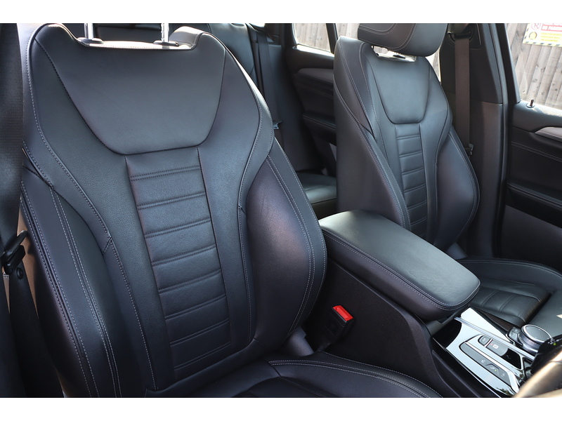BMW 2.0 30E 12KWH M SPORT SUV 5DR PETROL PLUG-IN HYBRID XDRIVE AUTO PAN ROOF HEATED SEATS SAT NAV BLUETOOTH APPLE CARPLAY REAR CAM 2 OWNERS 61000 MILES SH 72-74 Mitcham Road