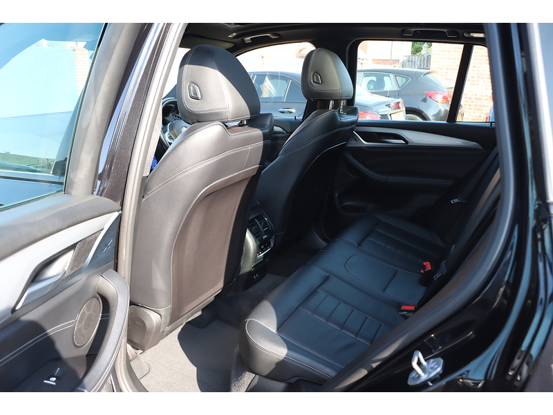 BMW 2.0 30E 12KWH M SPORT SUV 5DR PETROL PLUG-IN HYBRID XDRIVE AUTO PAN ROOF HEATED SEATS SAT NAV BLUETOOTH APPLE CARPLAY REAR CAM 2 OWNERS 61000 MILES SH 72-74 Mitcham Road