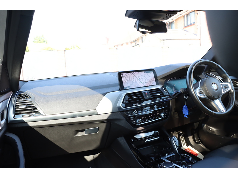 BMW 2.0 30E 12KWH M SPORT SUV 5DR PETROL PLUG-IN HYBRID XDRIVE AUTO PAN ROOF HEATED SEATS SAT NAV BLUETOOTH APPLE CARPLAY REAR CAM 2 OWNERS 61000 MILES SH 72-74 Mitcham Road