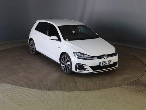 Volkswagen 1.4 TSI 8.7KWH GTE ADVANCE HATCHBACK 5DR PETROL PLUG-IN HYBRID DSG AUTO HEATED SEATS SAT NAV BLUETOOTH STEREO PARKING AIDS 62000 MILES FSH 8 SERVICES