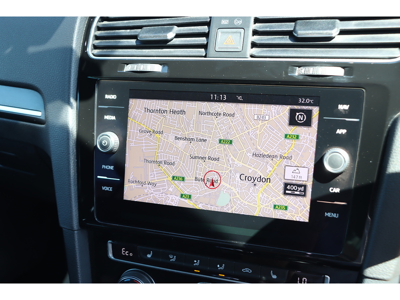 Volkswagen 1.4 TSI 8.7KWH GTE ADVANCE HATCHBACK 5DR PETROL PLUG-IN HYBRID DSG AUTO HEATED SEATS SAT NAV BLUETOOTH APPLE CARPLAY PARKING AIDS ONLY 62000 MILES FSH 72-74 Mitcham Road