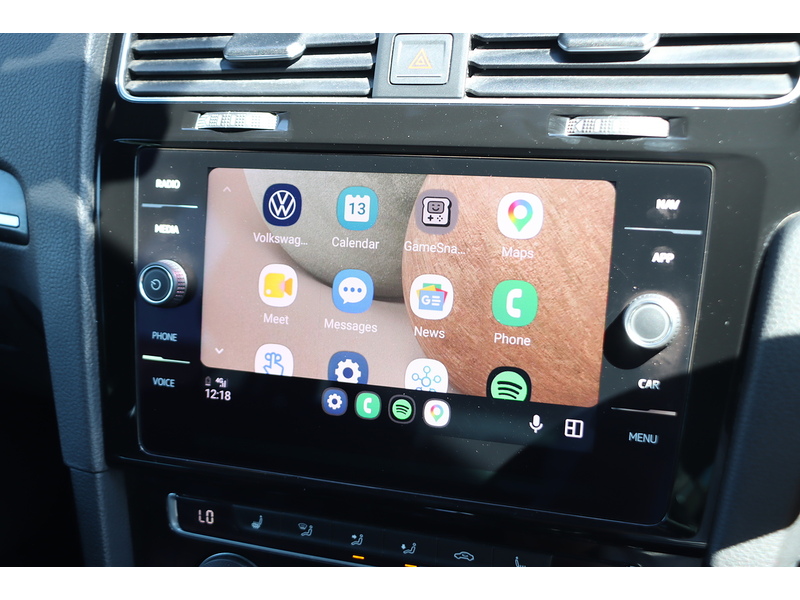 Volkswagen 1.4 TSI 8.7KWH GTE ADVANCE HATCHBACK 5DR PETROL PLUG-IN HYBRID DSG AUTO HEATED SEATS SAT NAV BLUETOOTH APPLE CARPLAY PARKING AIDS ONLY 62000 MILES FSH 72-74 Mitcham Road