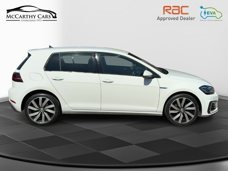 Volkswagen 1.4 TSI 8.7KWH GTE ADVANCE HATCHBACK 5DR PETROL PLUG-IN HYBRID DSG AUTO HEATED SEATS SAT NAV BLUETOOTH APPLE CARPLAY PARKING AIDS ONLY 62000 MILES FSH 72-74 Mitcham Road