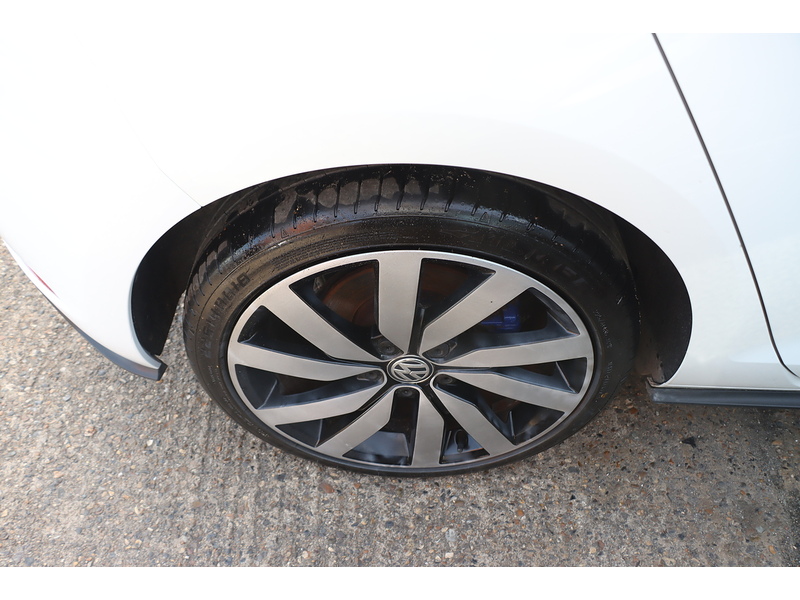 Volkswagen 1.4 TSI 8.7KWH GTE ADVANCE HATCHBACK 5DR PETROL PLUG-IN HYBRID DSG AUTO HEATED SEATS SAT NAV BLUETOOTH APPLE CARPLAY PARKING AIDS ONLY 62000 MILES FSH 72-74 Mitcham Road
