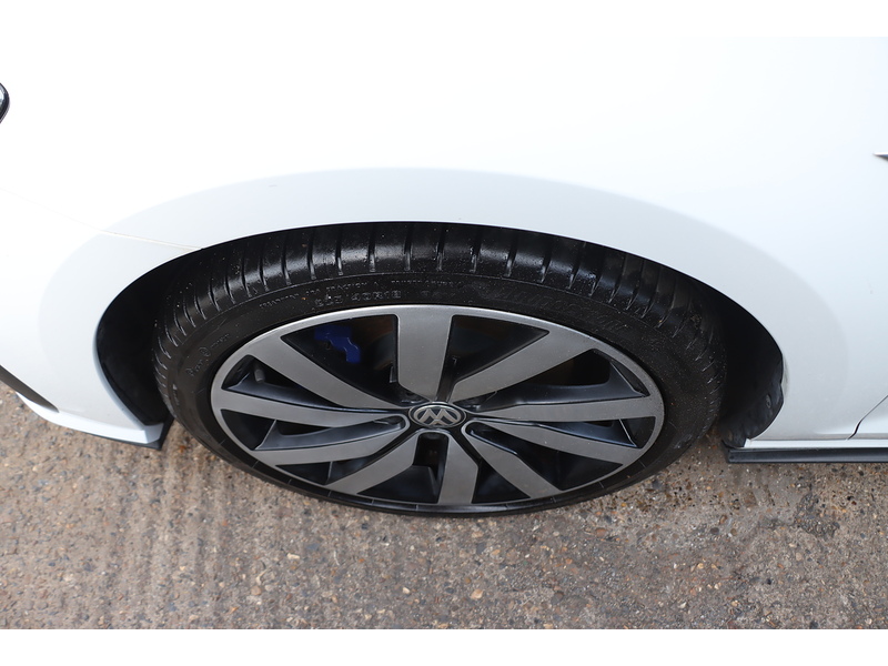 Volkswagen 1.4 TSI 8.7KWH GTE ADVANCE HATCHBACK 5DR PETROL PLUG-IN HYBRID DSG AUTO HEATED SEATS SAT NAV BLUETOOTH APPLE CARPLAY PARKING AIDS ONLY 62000 MILES FSH 72-74 Mitcham Road