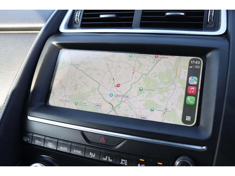 Jaguar 2.0 P250 R-DYNAMIC SE SUV 5DR PETROL AWD AUTO SAT NAV BLUETOOTH DAB RADIO APPLE CARPLAY REAR CAMERA PARKING AIDS SAME OWNER FOR 4 YEARS 87000 MILES SH 72-74 Mitcham Road