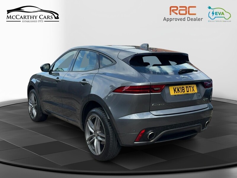 Jaguar 2.0 P250 R-DYNAMIC SE SUV 5DR PETROL AWD AUTO SAT NAV BLUETOOTH DAB RADIO APPLE CARPLAY REAR CAMERA PARKING AIDS SAME OWNER FOR 4 YEARS 87000 MILES SH 72-74 Mitcham Road