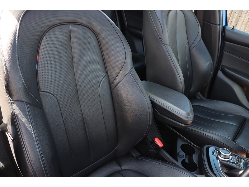 BMW 225XE 1.5 7.6KWH M SPORT (PREMIUM) MPV 5DR PETROL PLUG-IN HYBRID 4WD AUTO SUNROOF HEATED SEATS SATNAV BLUETOOTH DAB RADIO PARKING AIDS 84000 MILES FSH 72-74 Mitcham Road