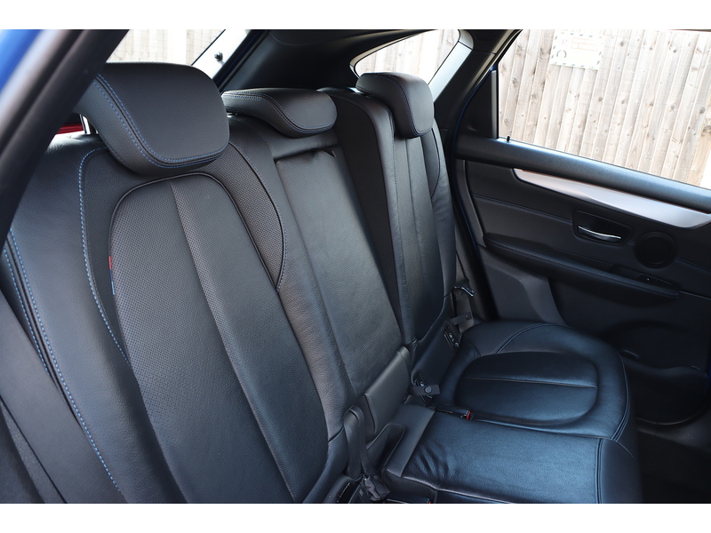 BMW 225XE 1.5 7.6KWH M SPORT (PREMIUM) MPV 5DR PETROL PLUG-IN HYBRID 4WD AUTO SUNROOF HEATED SEATS SATNAV BLUETOOTH DAB RADIO PARKING AIDS 84000 MILES FSH 72-74 Mitcham Road