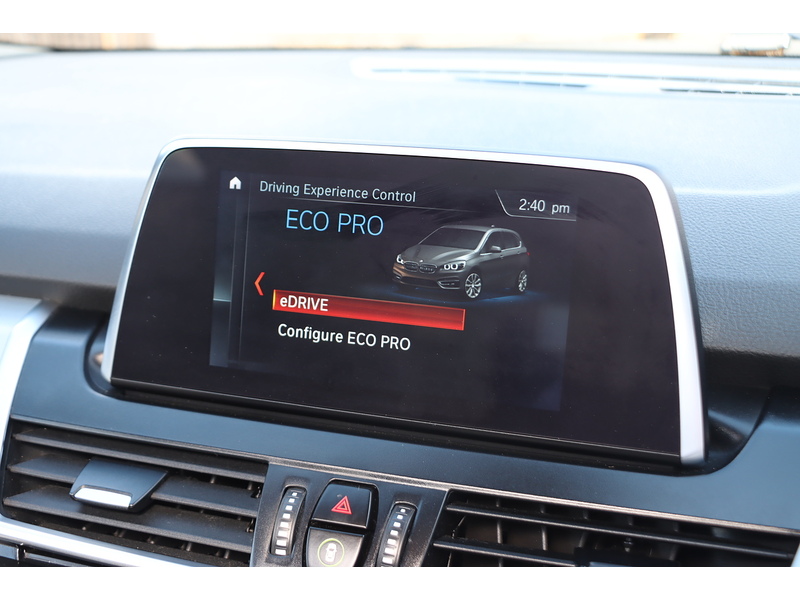 BMW 225XE 1.5 7.6KWH M SPORT (PREMIUM) MPV 5DR PETROL PLUG-IN HYBRID 4WD AUTO SUNROOF HEATED SEATS SATNAV BLUETOOTH DAB RADIO PARKING AIDS 84000 MILES FSH 72-74 Mitcham Road