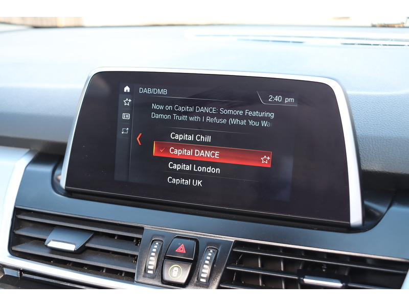 BMW 225XE 1.5 7.6KWH M SPORT (PREMIUM) MPV 5DR PETROL PLUG-IN HYBRID 4WD AUTO SUNROOF HEATED SEATS SATNAV BLUETOOTH DAB RADIO PARKING AIDS 84000 MILES FSH 72-74 Mitcham Road