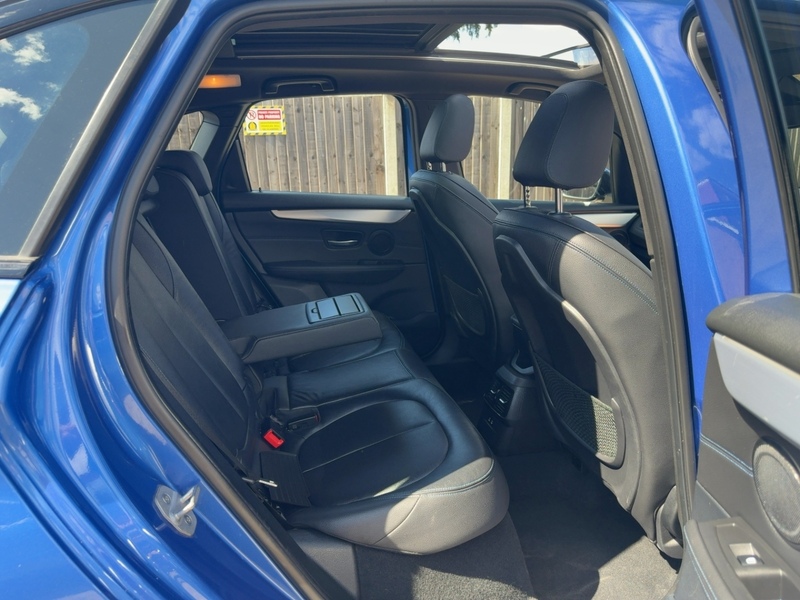 BMW 225XE 1.5 7.6KWH M SPORT (PREMIUM) MPV 5DR PETROL PLUG-IN HYBRID 4WD AUTO SUNROOF HEATED SEATS SATNAV BLUETOOTH DAB RADIO PARKING AIDS 84000 MILES FSH 72-74 Mitcham Road