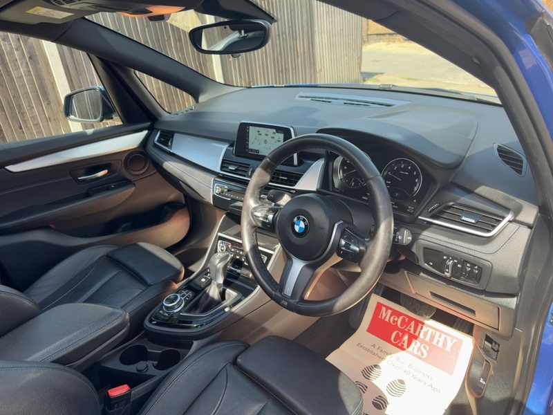 BMW 225XE 1.5 7.6KWH M SPORT (PREMIUM) MPV 5DR PETROL PLUG-IN HYBRID 4WD AUTO SUNROOF HEATED SEATS SATNAV BLUETOOTH DAB RADIO PARKING AIDS 84000 MILES FSH 72-74 Mitcham Road