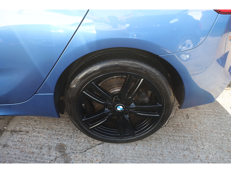 BMW 225XE 1.5 7.6KWH M SPORT (PREMIUM) MPV 5DR PETROL PLUG-IN HYBRID 4WD AUTO SUNROOF HEATED SEATS SATNAV BLUETOOTH DAB RADIO PARKING AIDS 84000 MILES FSH 92-96 Mitcham Road