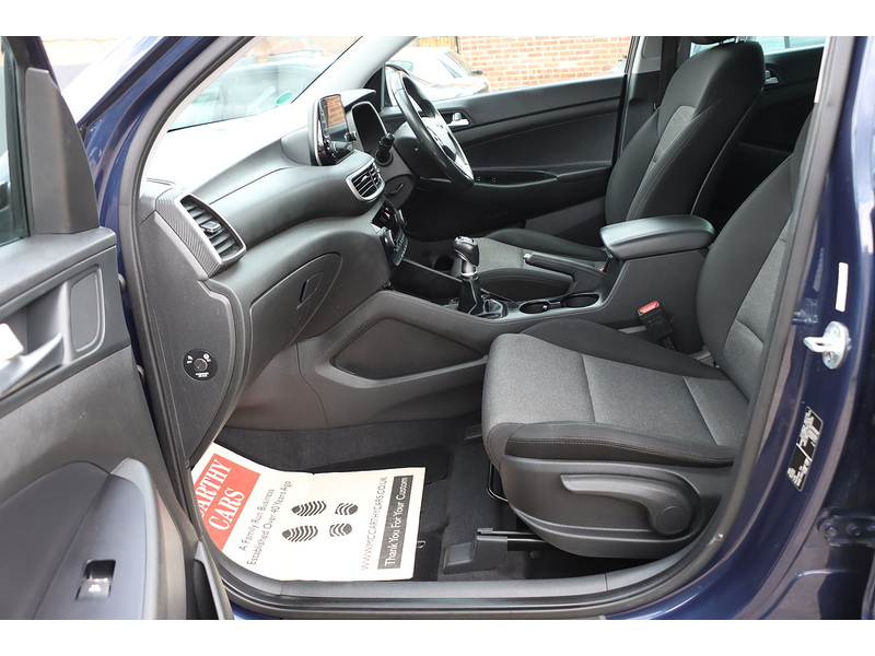 Hyundai 1.6 GDI SE NAV SUV 5DR PETROL MANUAL SATNAV BLUETOOTH DAB STEREO APPLE CARPLAY REAR CAMERA PARKING AIDS 2 OWNERS SAME OWNER FOR 5 YEARS 65000 MILES SH 72-74 Mitcham Road