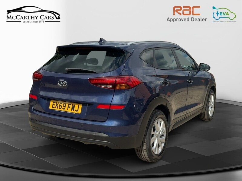 Hyundai 1.6 GDI SE NAV SUV 5DR PETROL MANUAL SATNAV BLUETOOTH DAB STEREO APPLE CARPLAY REAR CAMERA PARKING AIDS 2 OWNERS SAME OWNER FOR 5 YEARS 65000 MILES SH 72-74 Mitcham Road