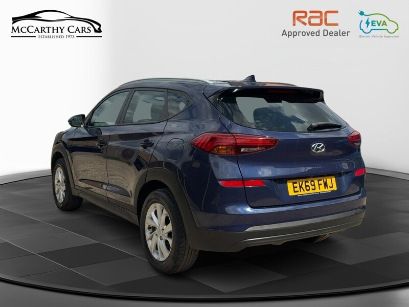 Hyundai 1.6 GDI SE NAV SUV 5DR PETROL MANUAL SATNAV BLUETOOTH DAB STEREO APPLE CARPLAY REAR CAMERA PARKING AIDS 2 OWNERS SAME OWNER FOR 5 YEARS 65000 MILES SH 72-74 Mitcham Road
